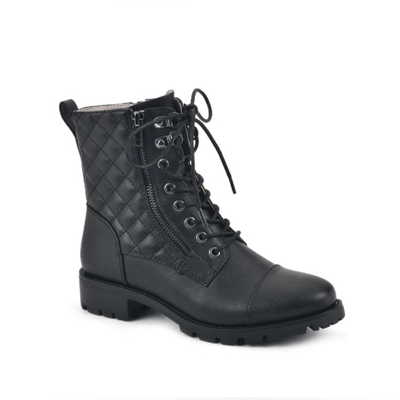 Dashing Womens Zipper Quilted Combat,Lace-Up Boots.New without box, broken zip - Picture 1 of 6
